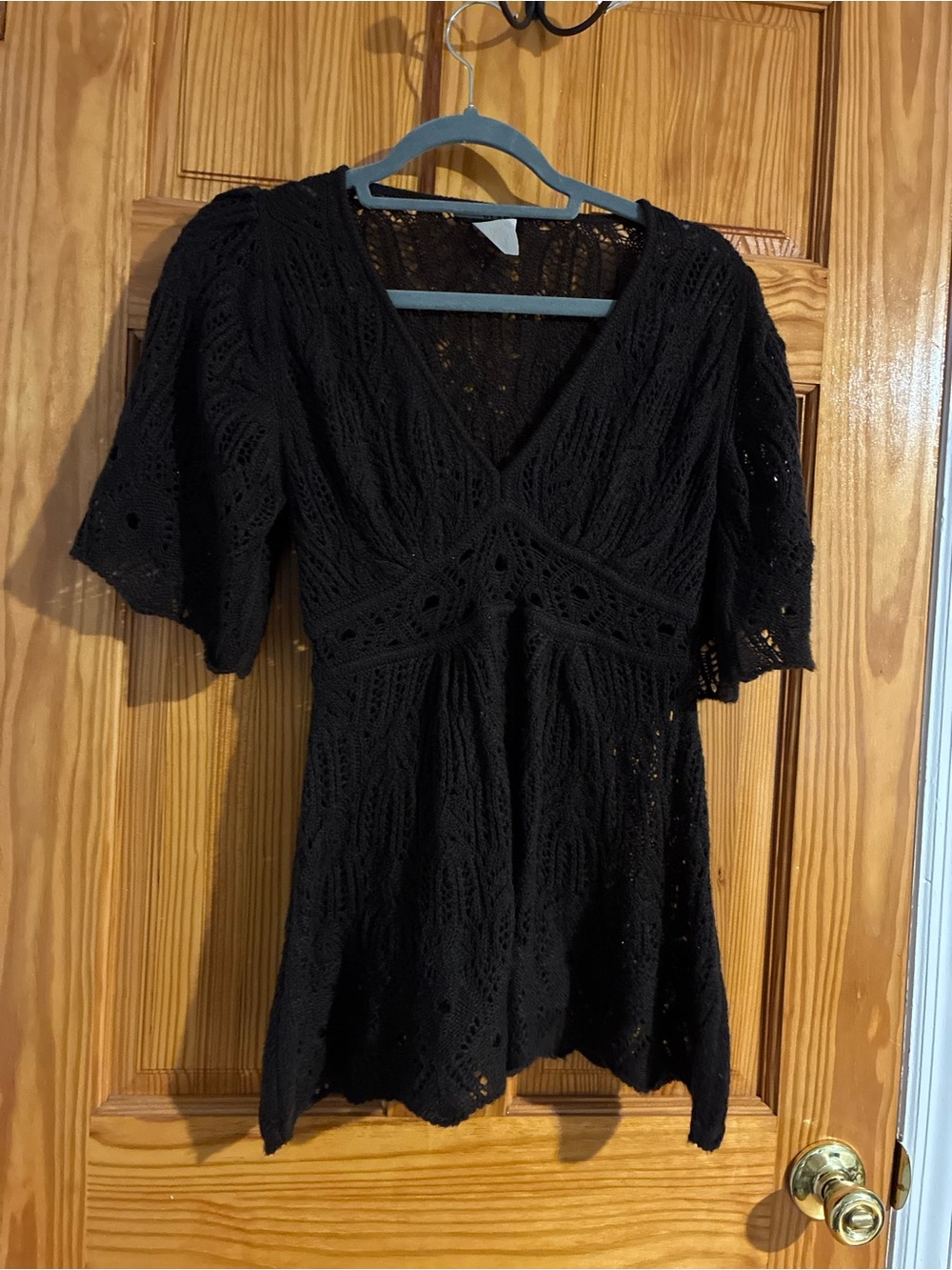 glam Dark Brown Lace Knit V-Neck Tunic Top